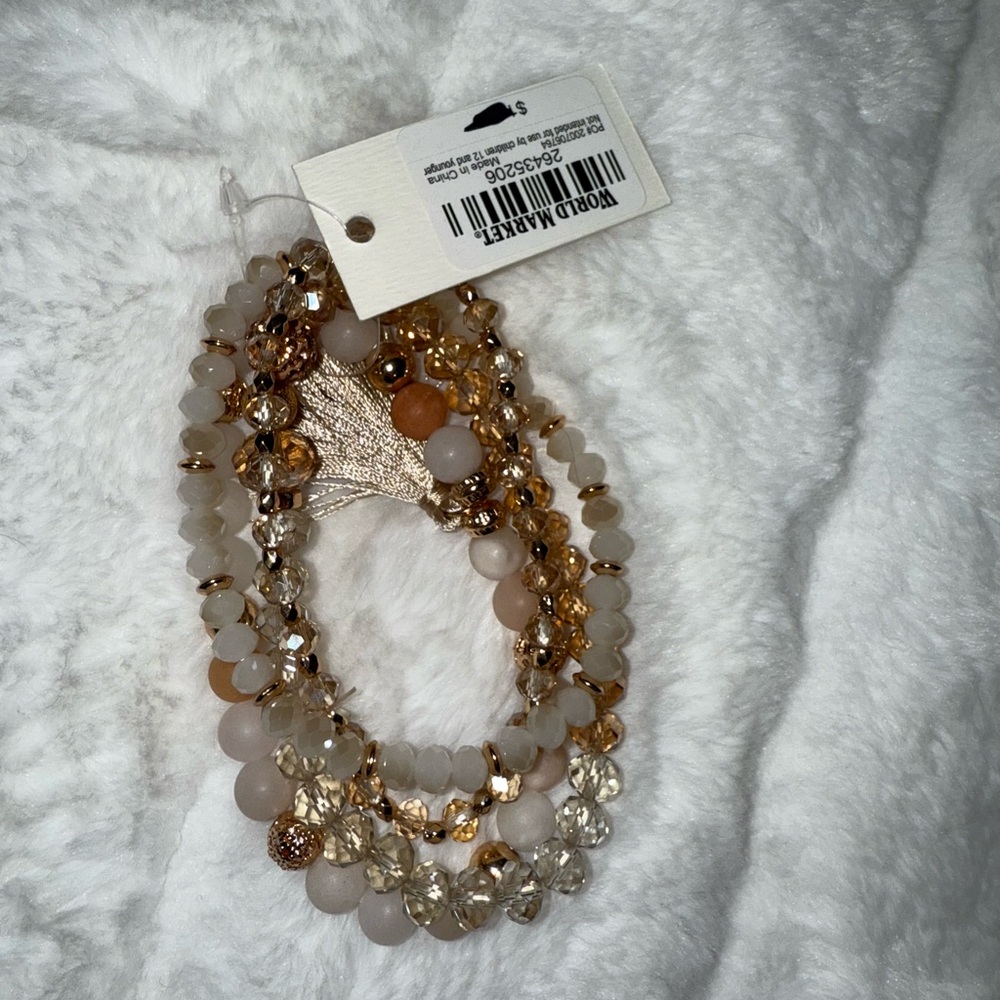 Beaded bracelet - Picture 2 of 9